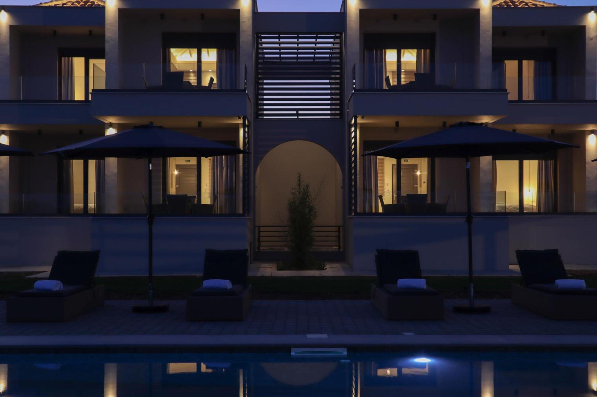 Almyres Luxurious Residences Miloi  Luaran gambar